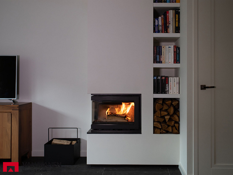 Dik Geurts Instyle Corner Slim 660/495 Houtkachel